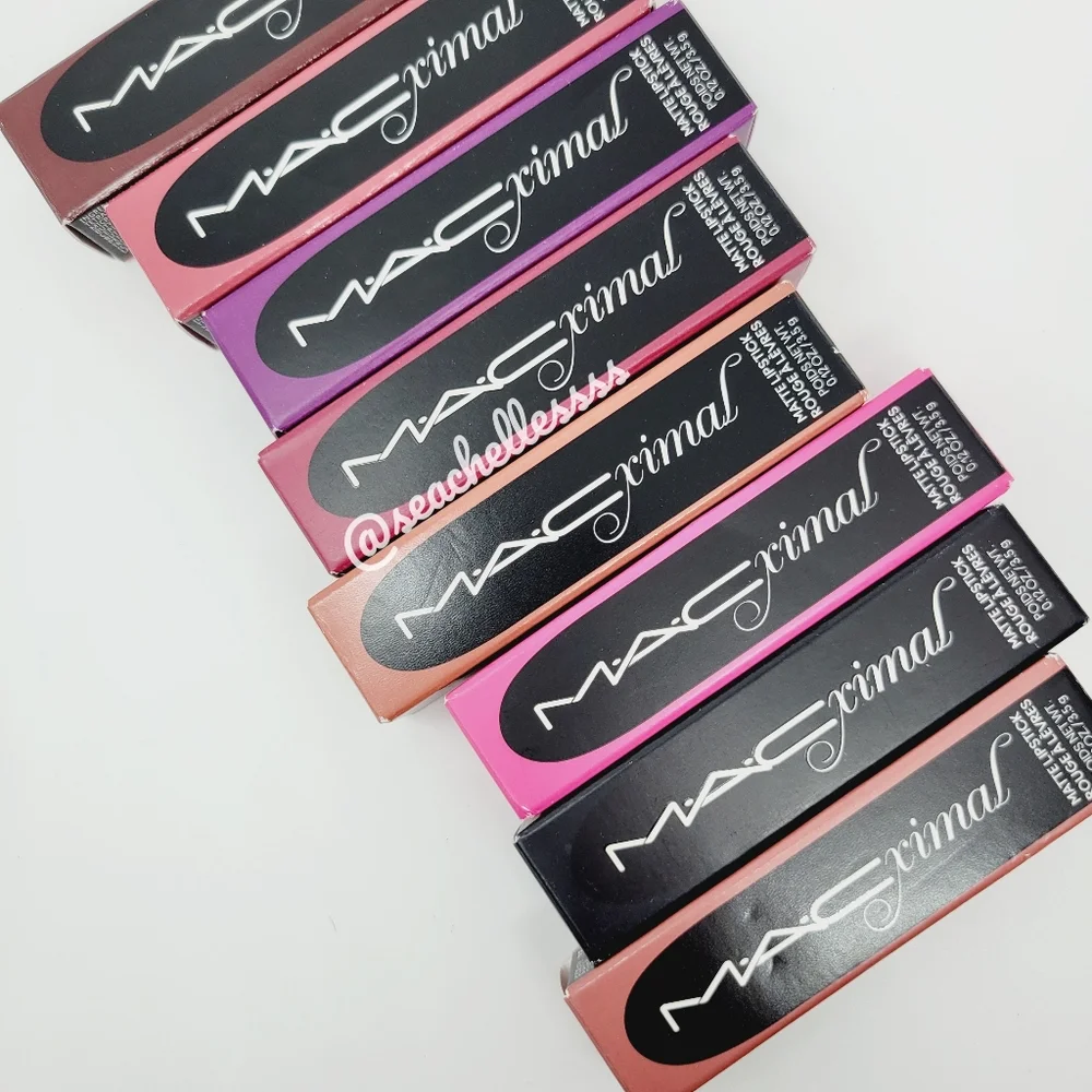 MAC Cosmetics silky matte